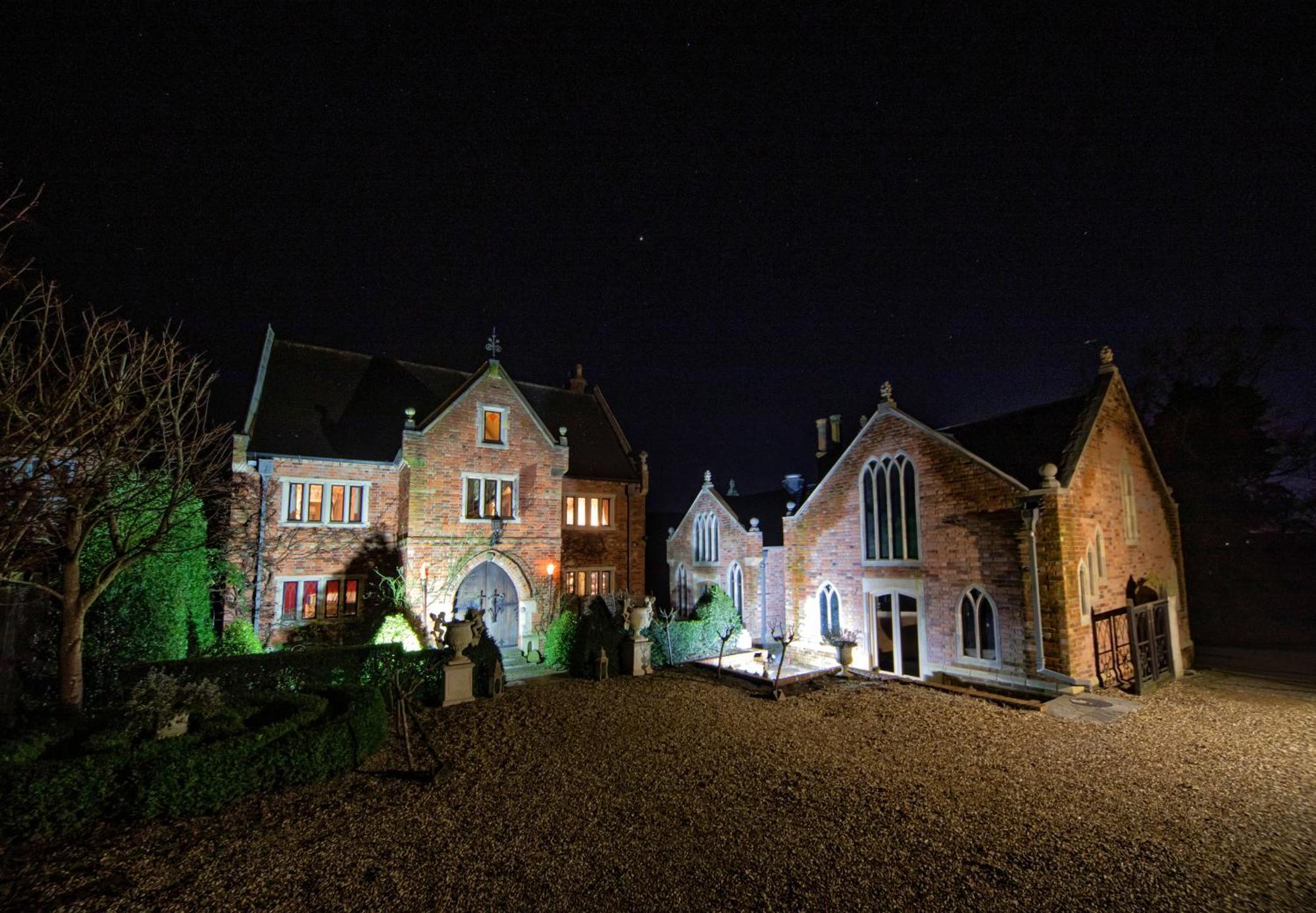 Manor Court Hotel Newark-on-Trent  Exterior photo